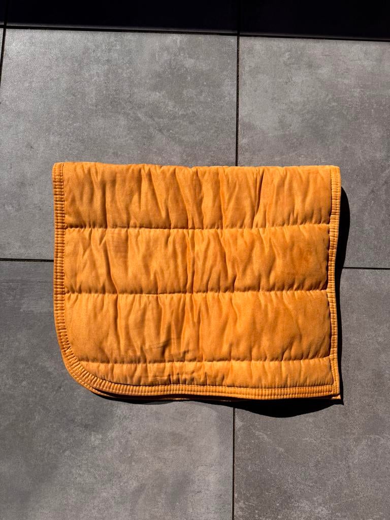 Zadeldek geel QHP, Ophalen of Verzenden, Zo goed als nieuw