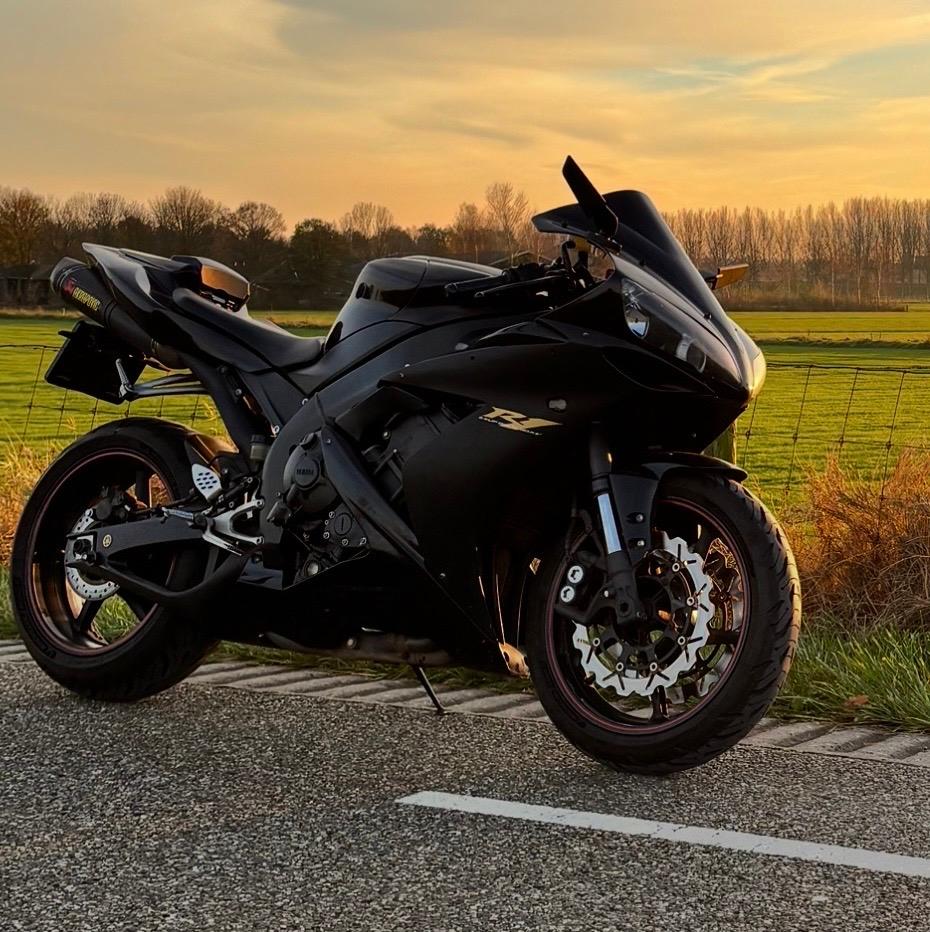 Yamaha YZF R1, Motoren, Sportuitlaat, 4 cilinders, Motorrijbewijs A, Gebruikt