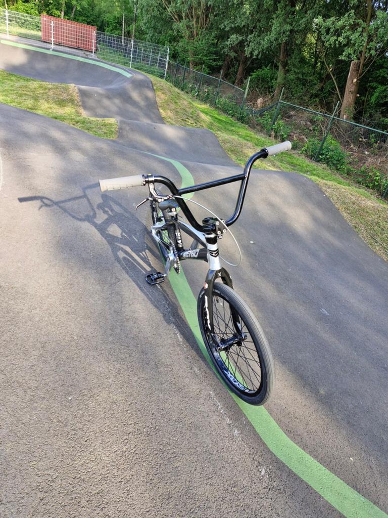 Meybo Pro XXL 2015 Edition Bmx, Fietsen en Brommers, Fietsen | Crossfietsen en BMX, Ophalen, Velgrem, Meybo, V-brakes