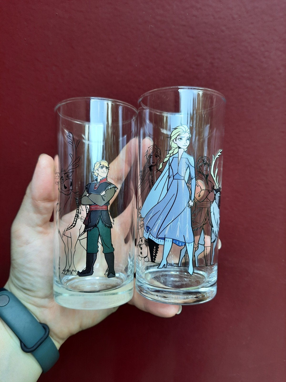 Disney Frozen 2 Elsa Drinkglas - 290 ml 2 glazen, Ophalen of Verzenden, Overige figuren, Zo goed als nieuw, Servies