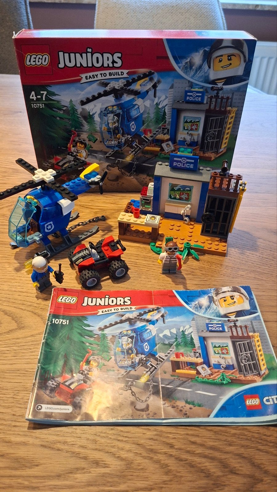 Lego Juniors Politiebureau en Helikopter (10751), Kinderen en Baby's, Speelgoed | Duplo en Lego, City, Lego, Ophalen of Verzenden