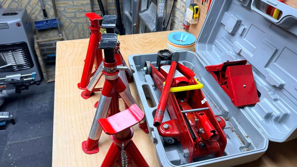 Garagekrik 2 ton met 4 assteunen, Auto diversen, Krikken, Gebruikt, Garagekrik, Hydraulisch, Ophalen of Verzenden