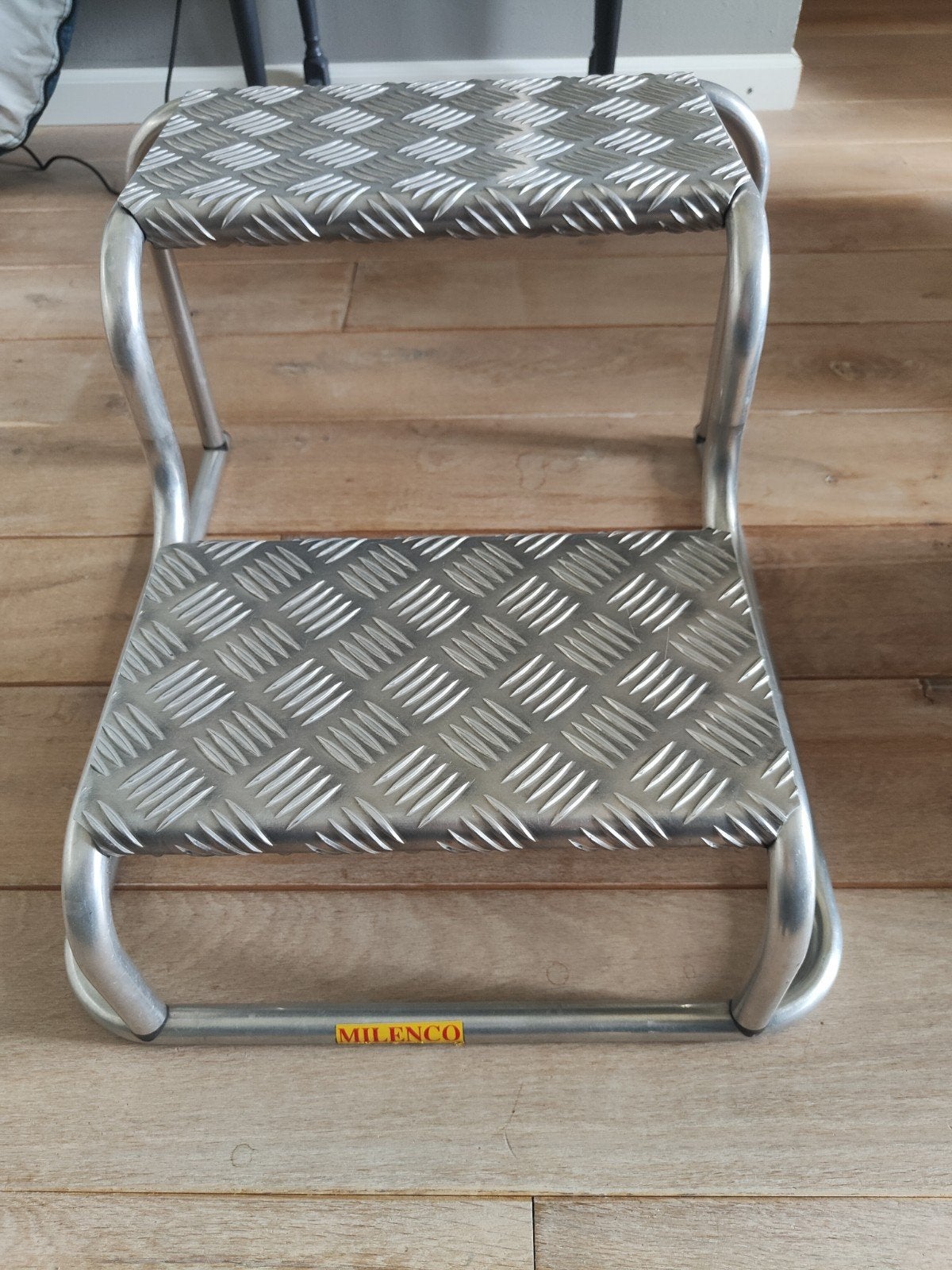 Milenco Dubbele Opstap - Aluminium, Ophalen, Gebruikt
