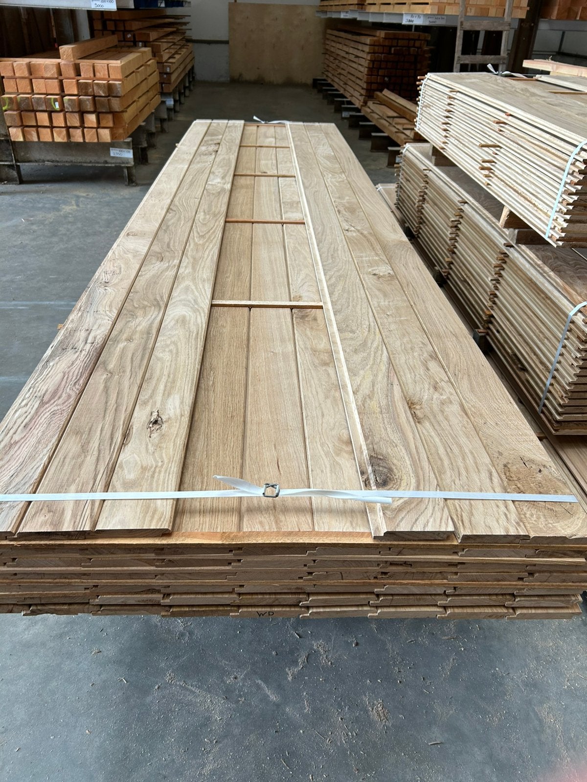 Eiken shiplap WD 18x110mm wb 400cm visbek halfhout rustiek, Ophalen, Nieuw, 250 cm of meer, Planken