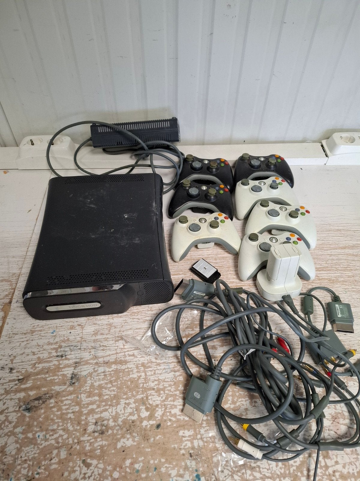 Xbox 360 met controllers en diverse games, Ophalen, Gebruikt, Vanaf 3 jaar