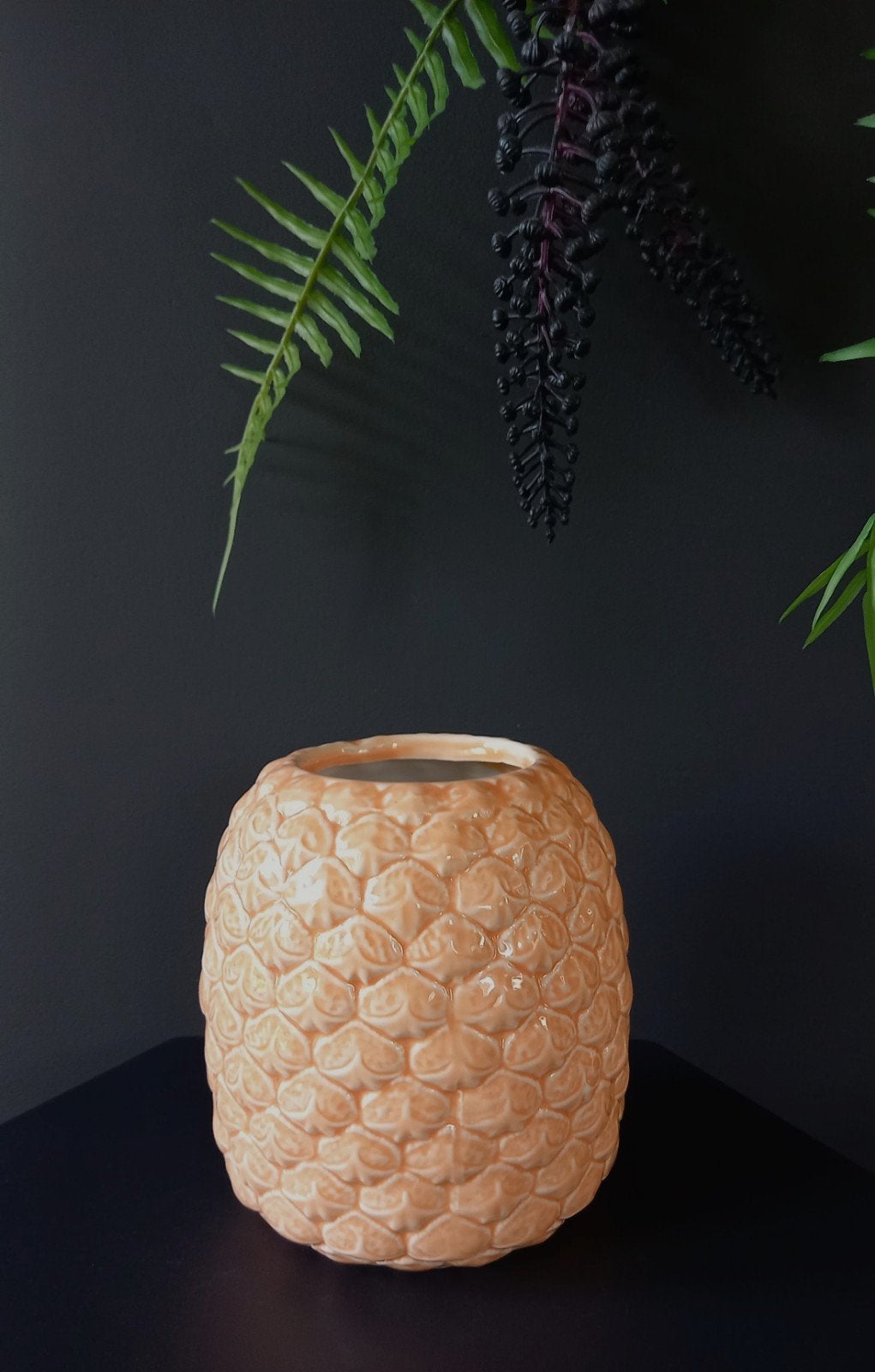 Zalm kleurige vaas hoogte 17 cm breedte 15 cm, Ophalen of Verzenden, Nieuw