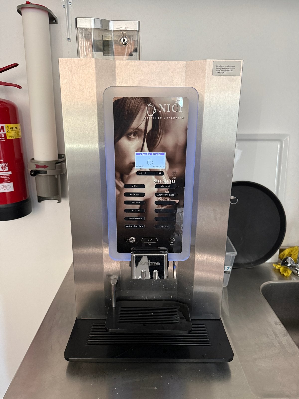 Professionele Animo OptiBean Touch Koffiemachine, Witgoed en Apparatuur, Ophalen, Afneembaar waterreservoir, Gebruikt, 10 kopjes of meer