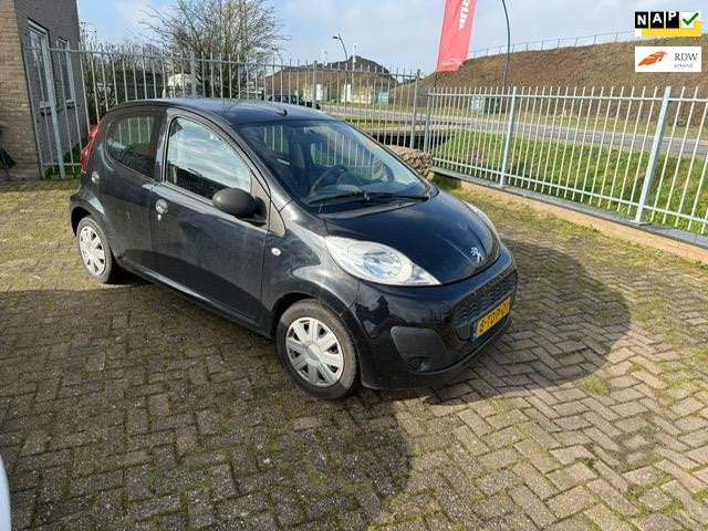 Peugeot 107 1.0 Access Accent, Auto's, Voorwielaandrijving, Euro 5, Stof, Gebruikt