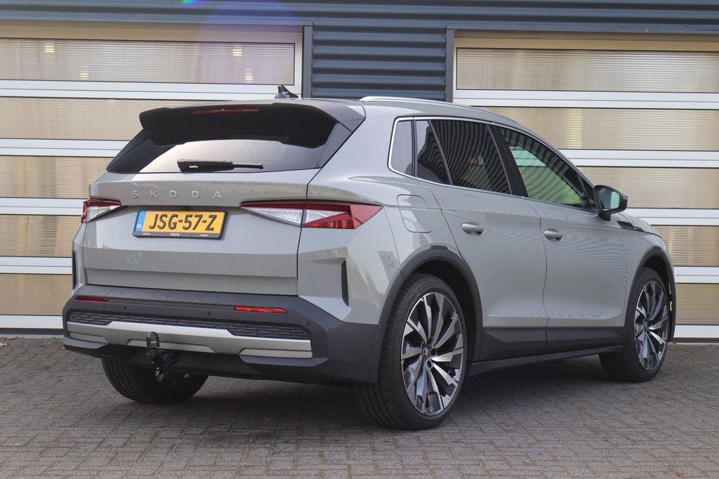 Skoda Elroq 60 204pk Business Edition Tour | 21" Velgen | Tr, Auto's, Skoda, Automaat, 12 maanden, 24 min, Leder en Stof