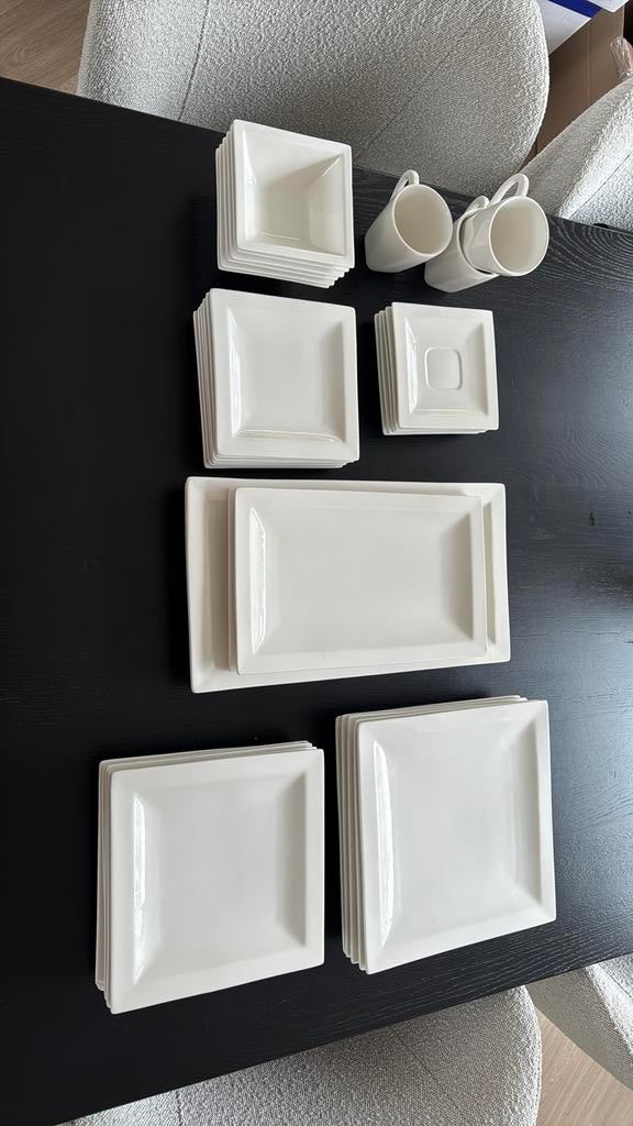 True life servies wit blokker, Huis en Inrichting, Keuken | Servies, Ophalen, Zo goed als nieuw, Bord(en), Overige stijlen