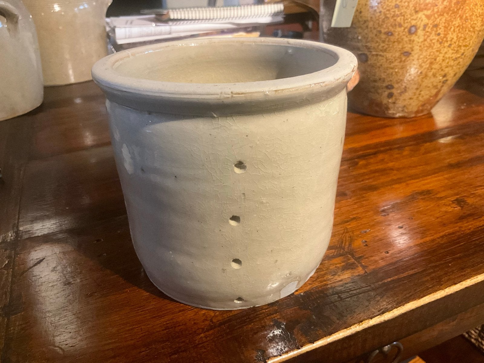 Antieke aardewerken pot met gaten - H 12cm, Ø 13.5cm, Ophalen of Verzenden