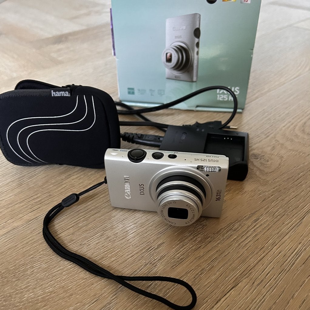 CANON  IXUS 125 HS SILVER, Ophalen of Verzenden, Zo goed als nieuw, Canon, 4 t/m 7 keer