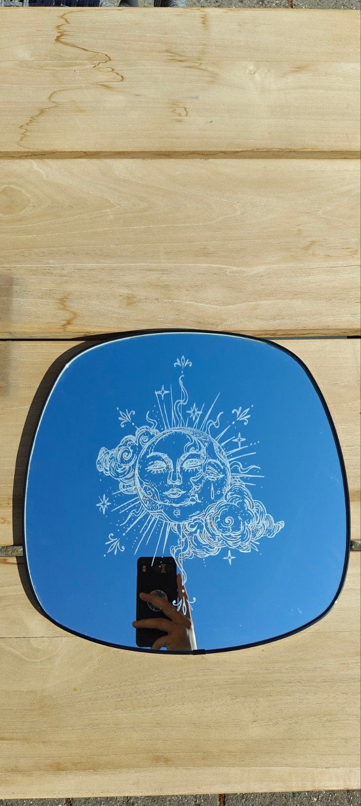 Handgegraveerde Spiegel Zon en Maan, Minder dan 50 cm, Nieuw, Ophalen of Verzenden, Minder dan 100 cm