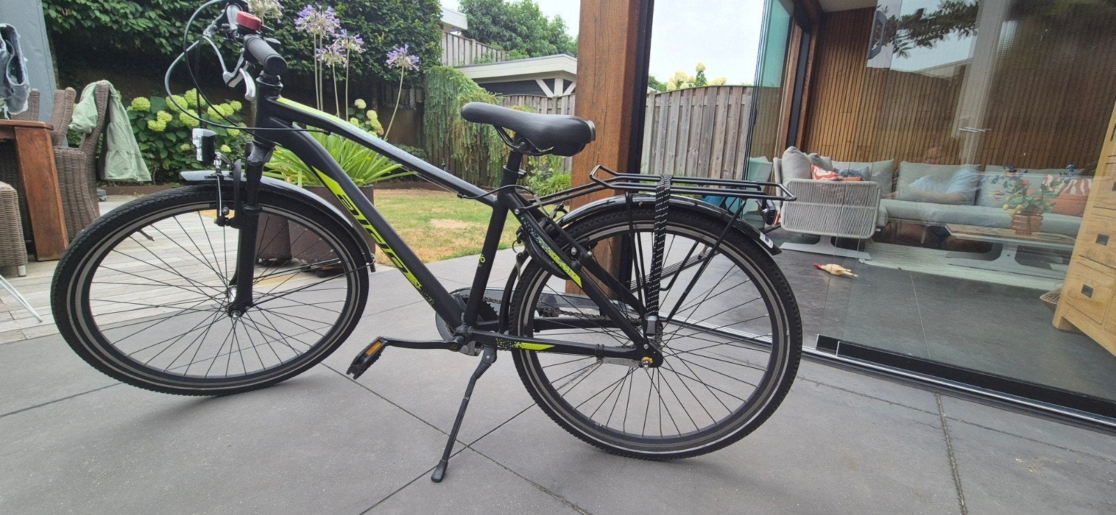 Jongensfiets Aldo - Zwart met neongele accenten, Ophalen, 20 inch of meer, Gebruikt, Velgrem