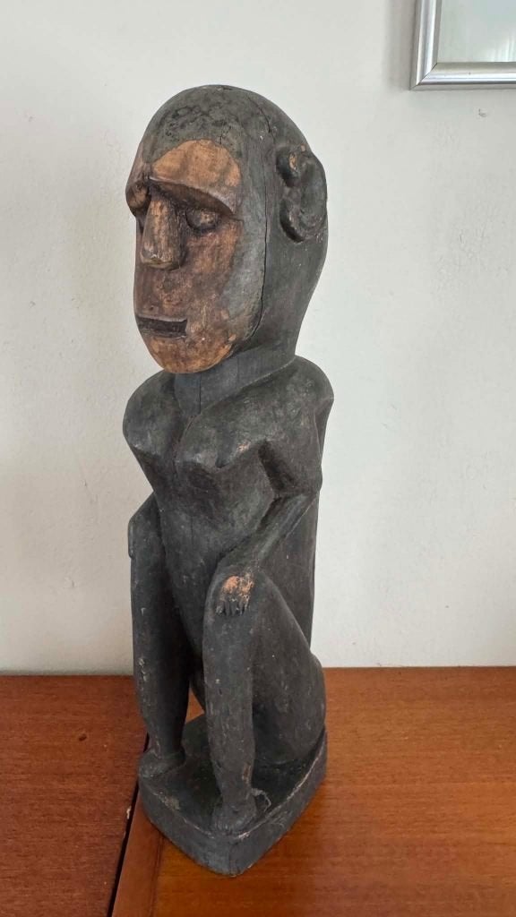 Vintage Primitief tribal Beeld Dajak Iban Borneo, Hout, Bruin, Ophalen of Verzenden, 36 cm