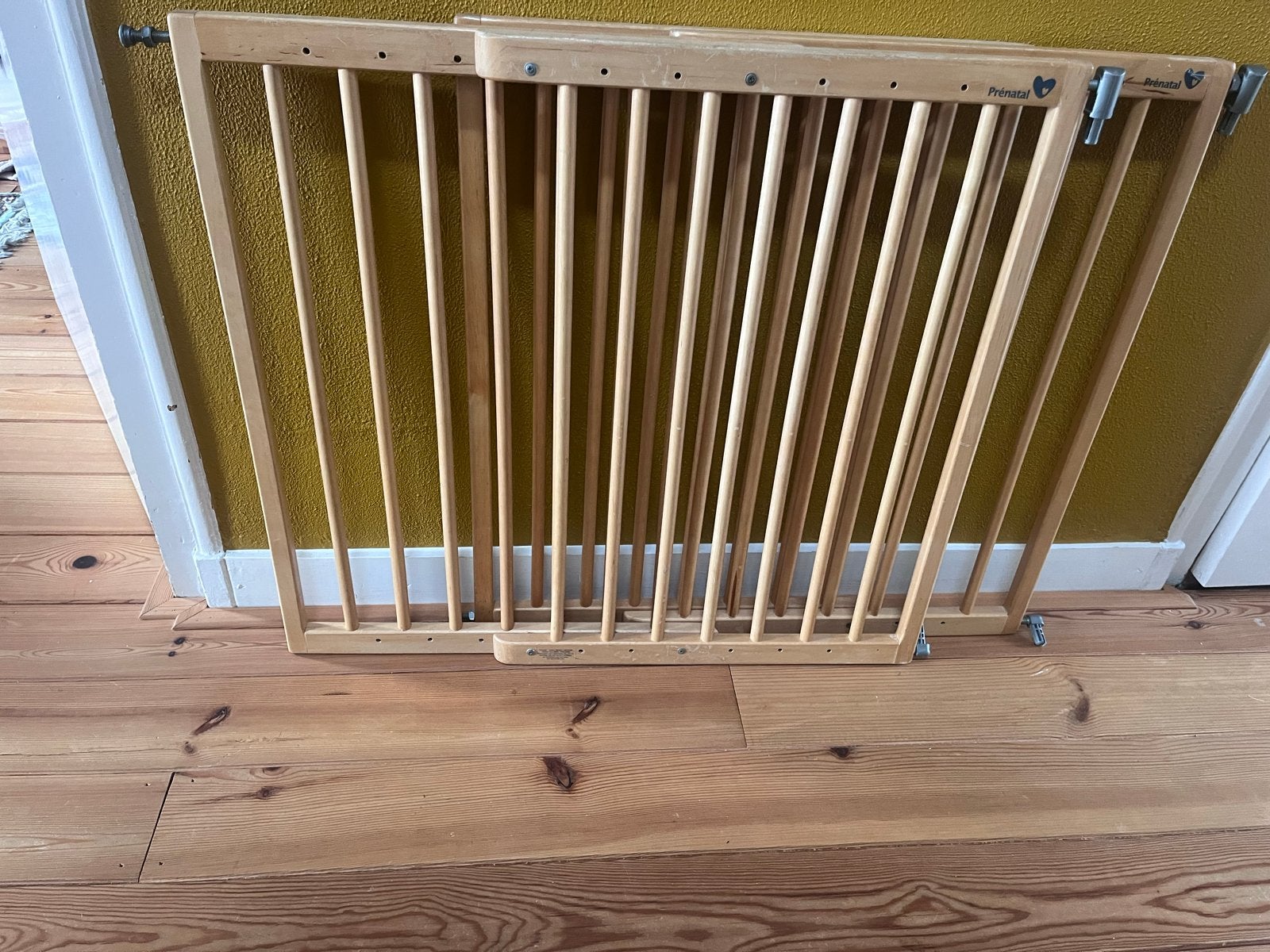 2x Prenatal traphekjes met 1 bevestigingsset, Ophalen, Gebruikt, Schroefhekje, Hout
