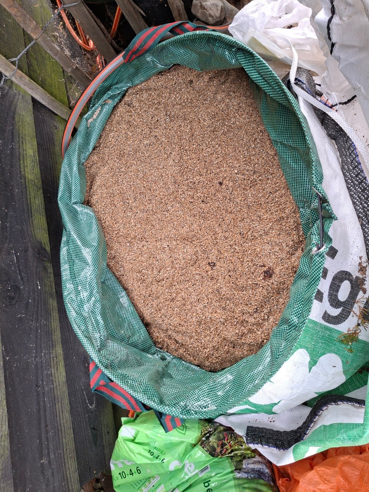 Halve bigbag zeeschelpenkalk - Natuurlijke bodemverbeteraar, Ophalen, Overige typen