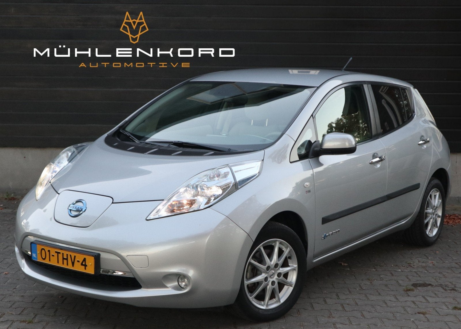 Nissan Leaf 2012 Grijs, Auto's, Stof, Beige, Verwarmde buitenspiegels, Origineel Nederlands