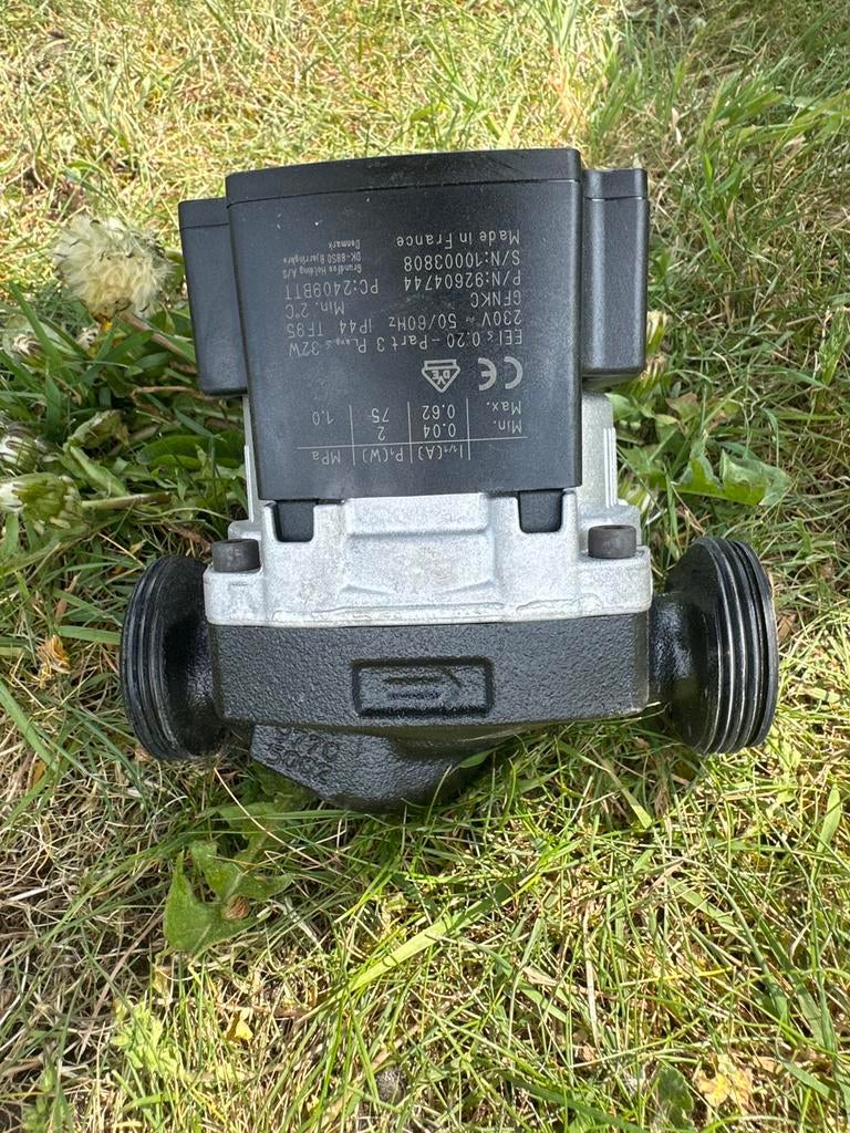 Grundfos UPM3 circulatiepomp – 1 jaar oud, werkend, Ophalen, Zo goed als nieuw