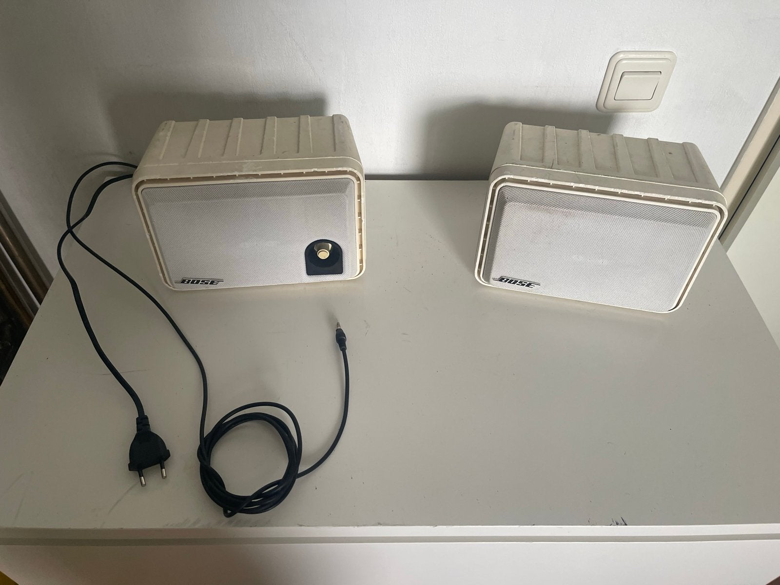 Bose Lifestyle Powered Speaker System super geluid, Audio, Tv en Foto, Luidsprekers, Gebruikt, Front, Rear of Stereo speakers