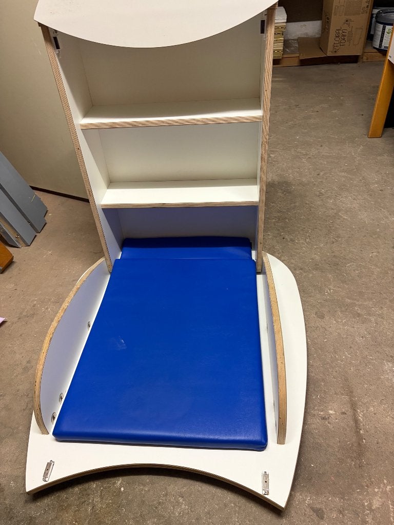 Commode wand, Ophalen, Gebruikt, Minder dan 75 cm, Minder dan 50 cm