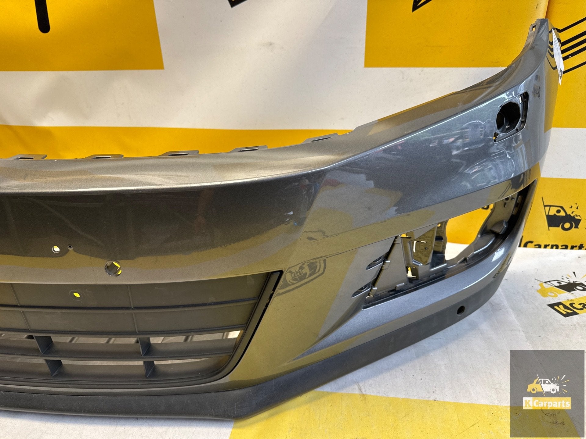 Volkswagen Tiguan 5N0 Facelift Voorbumper 5N0807221K, Info@fabrikant.eu, Ophalen of Verzenden, Bumper, Fabrikant BV