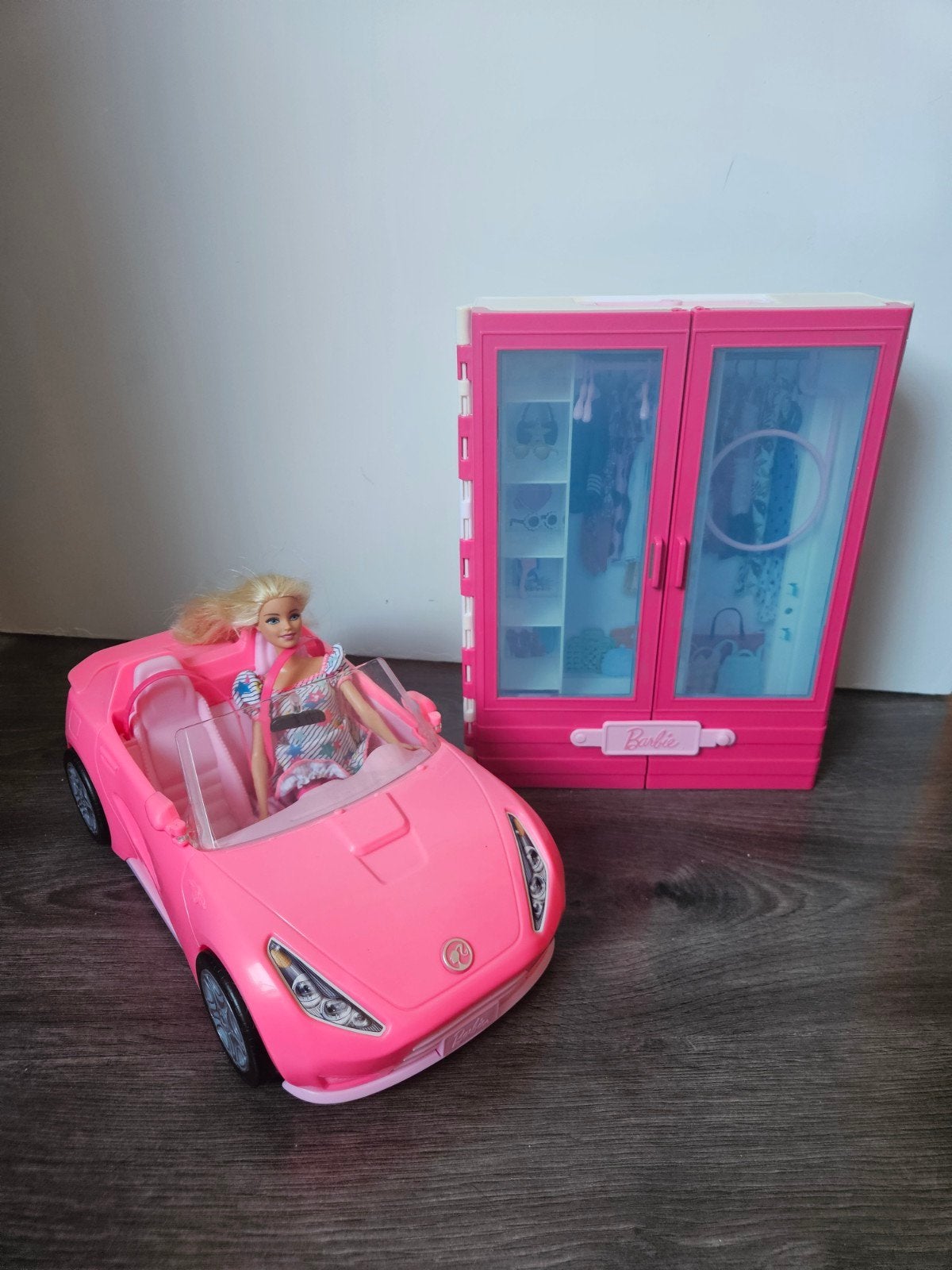 Barbie Cabrio, Kledingkast & Barbie - Zo goed als nieuw, Ophalen of Verzenden, Zo goed als nieuw, Overige typen