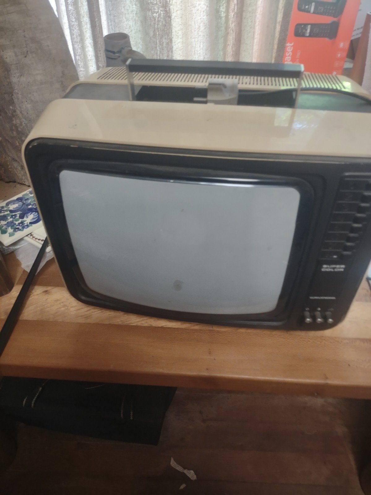kleine jaren tv Grundig super color 1510b, Ophalen