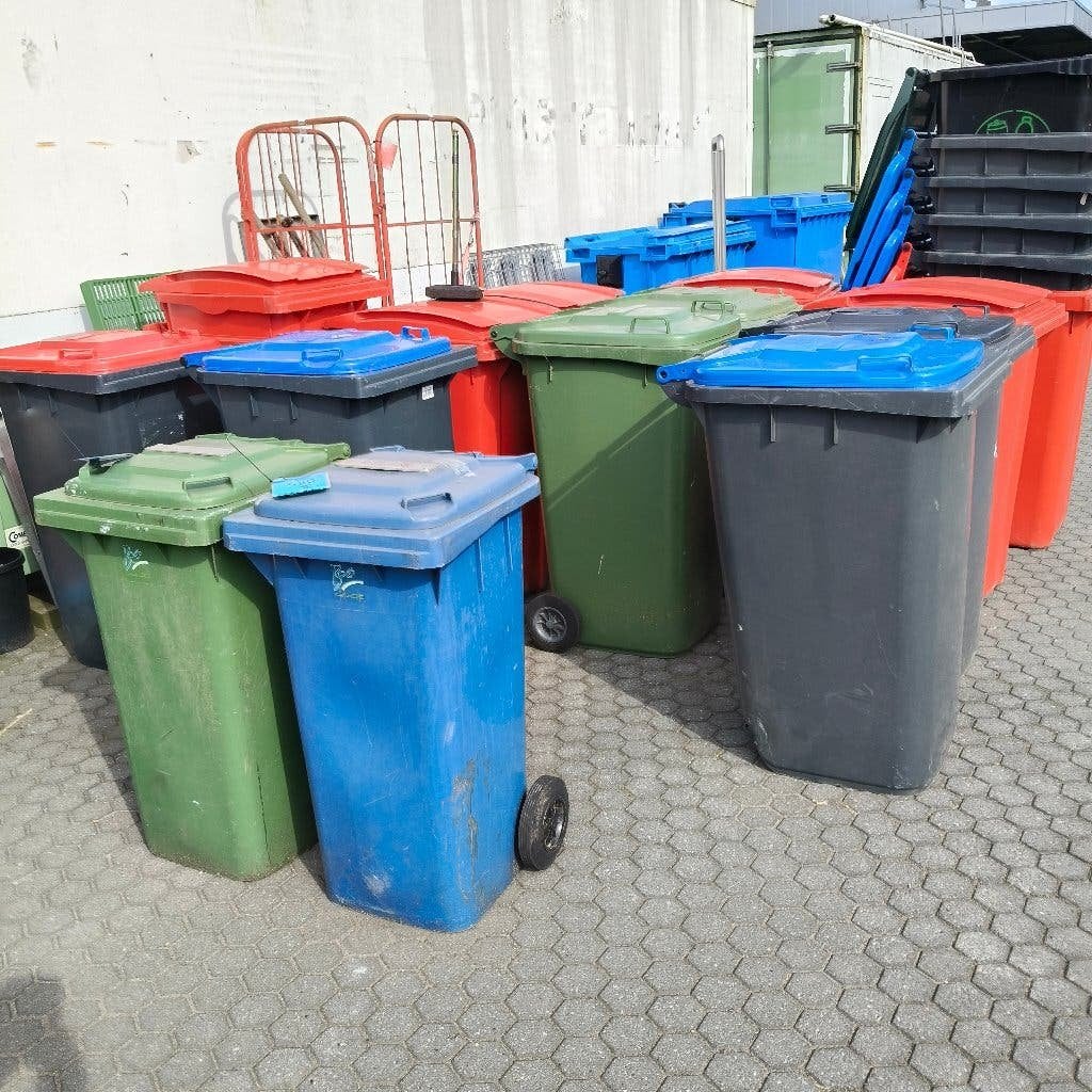 uitzoeken diverse kliko 's  inhoud  120 liter of 240 liter