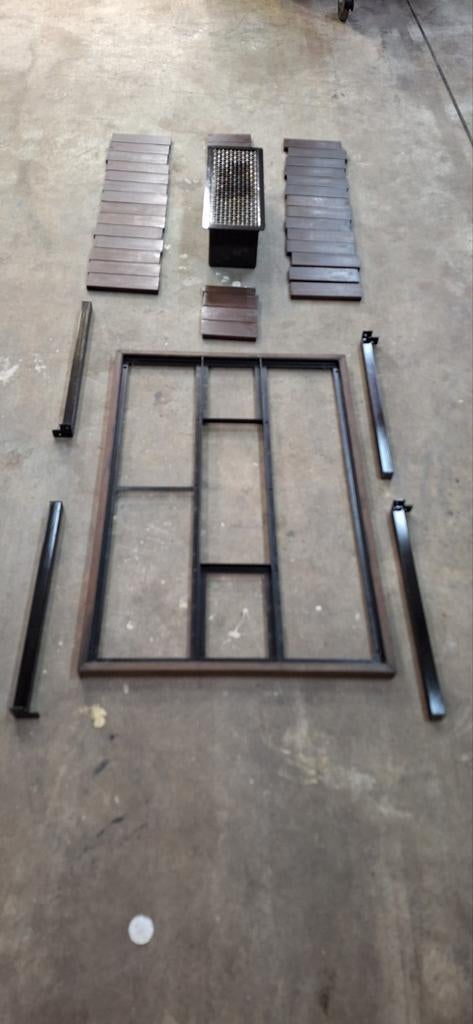 BBQ tafel 6 persoons, Tuin en Terras, Houtskoolbarbecues, Ophalen