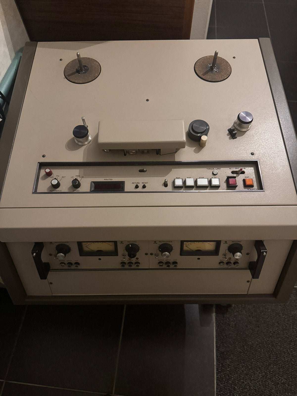 MCI JH 110A -2 2 track stereo studio reel tape recorder, Ophalen, Bandrecorder