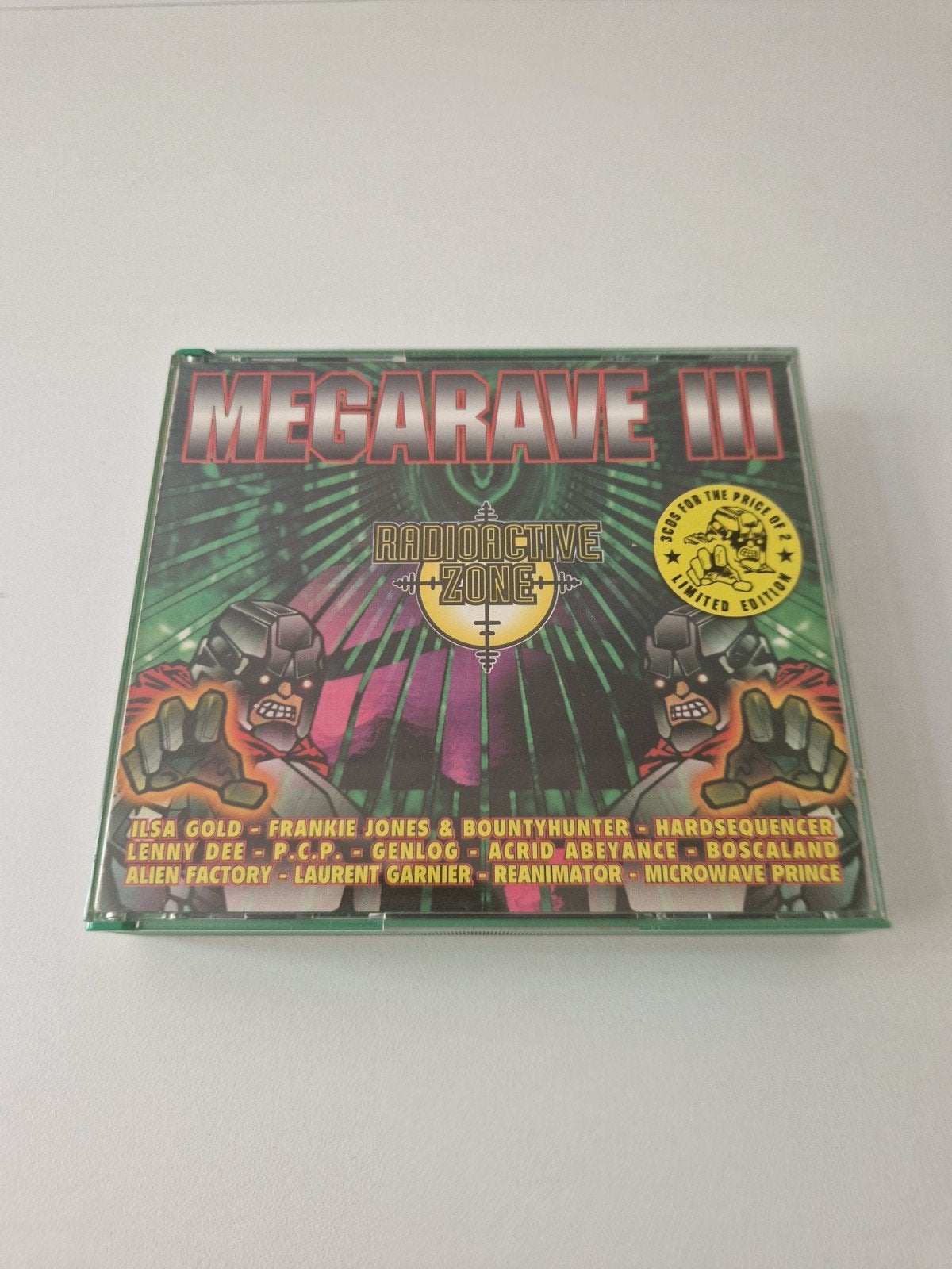 megarave 3 limited edition thunderdome, Cd's en Dvd's, Ophalen of Verzenden, Zo goed als nieuw