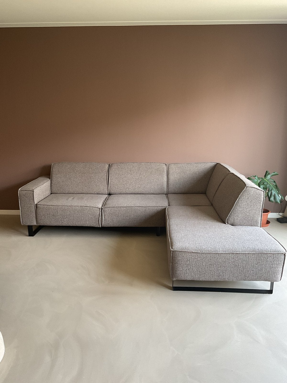 Moderne bruin beige hoekbank met chaise longue, Ophalen, 250 tot 300 cm, 125 tot 150 cm, Hoekbank