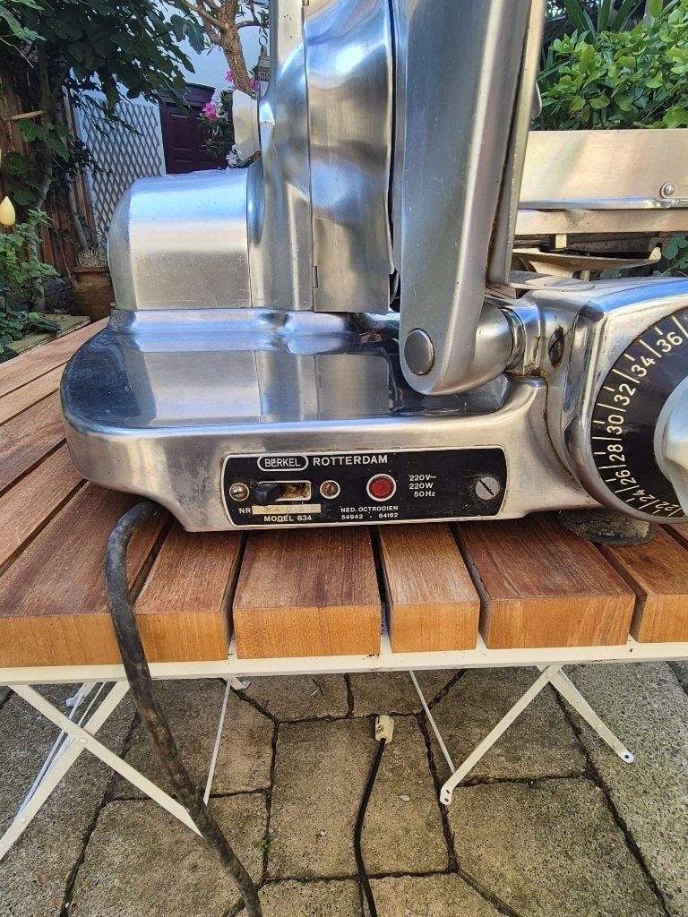 berkel model 834 snijmachine werkend, Ophalen, Gebruikt, Bakkerij en Slagerij