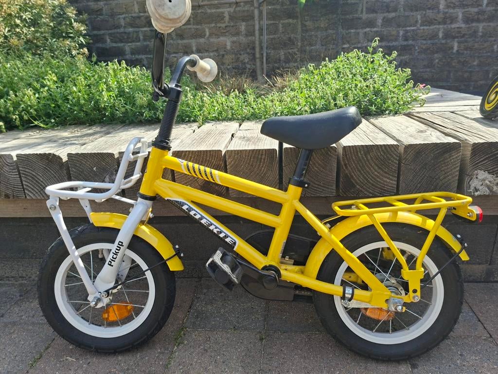 Loekie Pickup Kinderfiets Geel - 12 inch, Ophalen, Terugtraprem, Zijwieltjes, Gebruikt