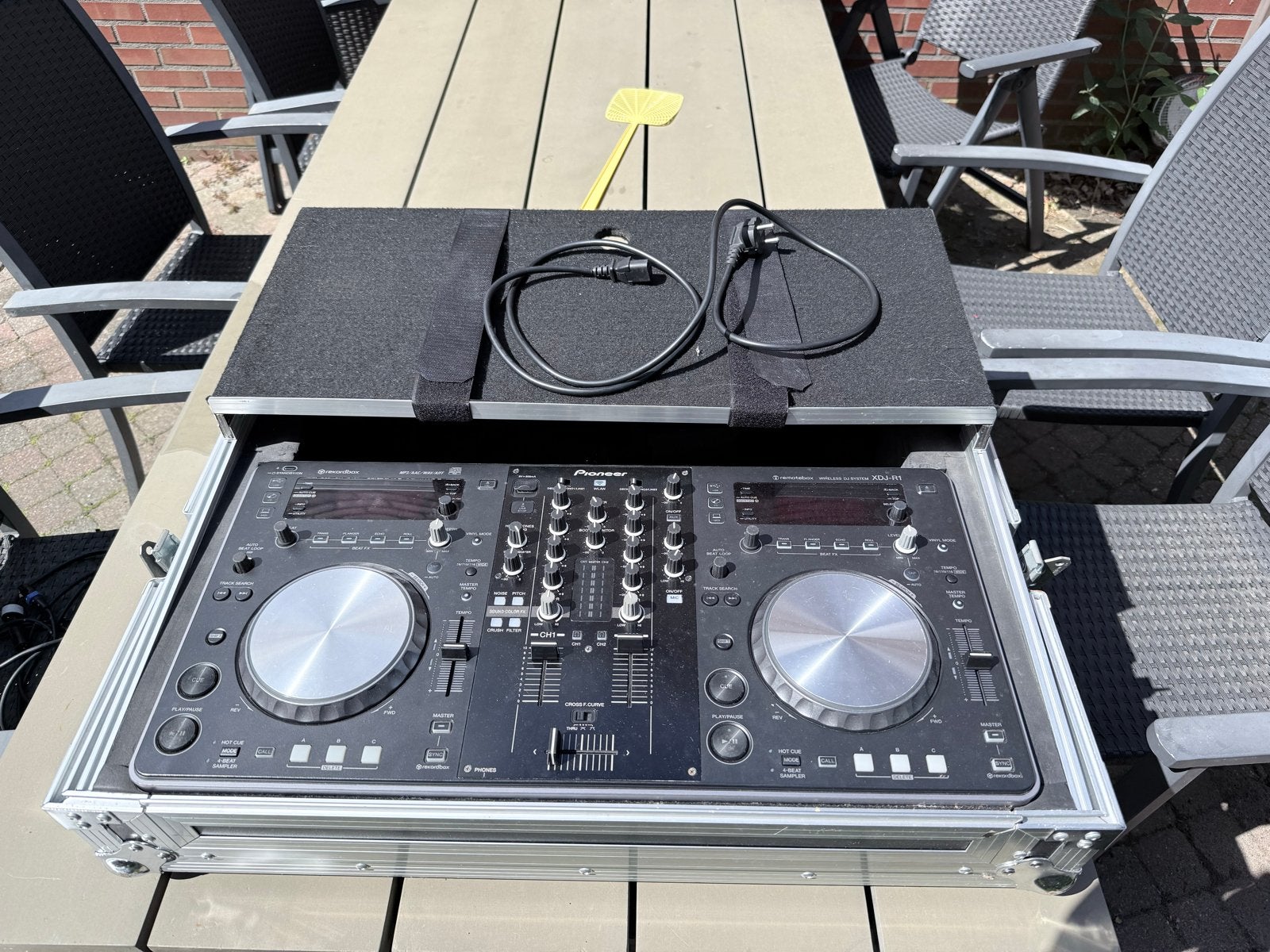 Pioneer XDJ-R1 All-in-one DJ-systeem met Prodjuser Flightcas, Muziek en Instrumenten, Ophalen, Gebruikt, Dj-set, Pioneer
