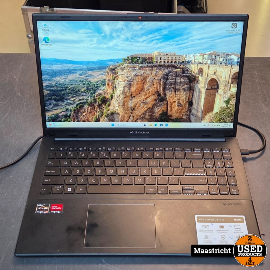ASUS Vivobook Go 15 OLED E1504FA Laptop | Nette Staat!, Computers en Software, Windows Laptops, Asus, Gebruikt, Support@asus.com