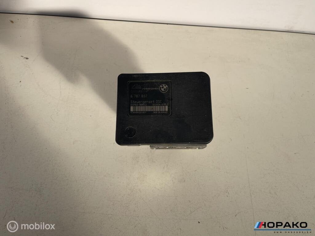 ABS pomp BMW 3 serie E90 E91 E92 E93 | 6787837, Gebruikt, Einsteinlaan 5 rijswijk, Bmw, Ophalen of Verzenden