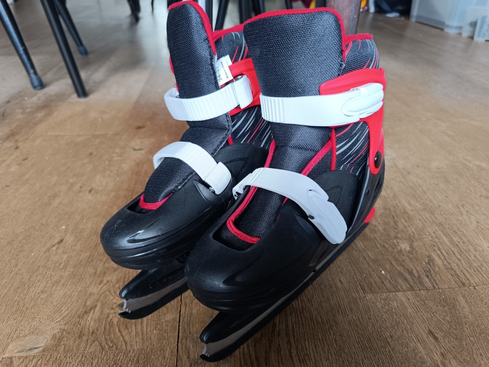 Verstelbare schaatsen maat 34-37, Sport en Fitness, Schaatsen, Ophalen, Gebruikt, IJshockeyschaatsen, Overige merken