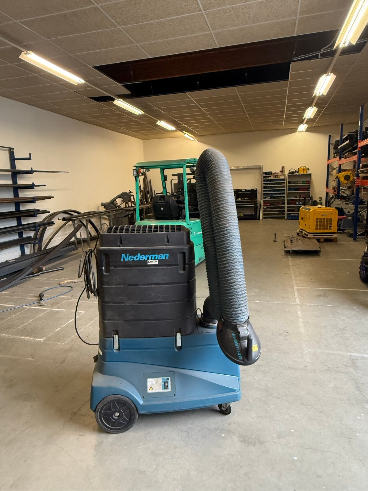 Nederman Afzuiger/Ventilator 0.75 kW, 5.5 A, Ophalen, Gebruikt, Ventilator en Afzuiger