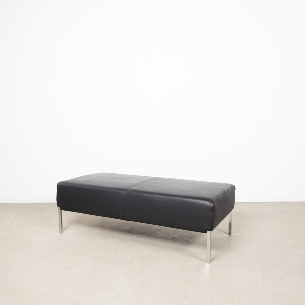 Moroso Ottoman Zwart Leer – Chroom, Niet ingevuld, Zo goed als nieuw, Niet ingevuld, Niet ingevuld
