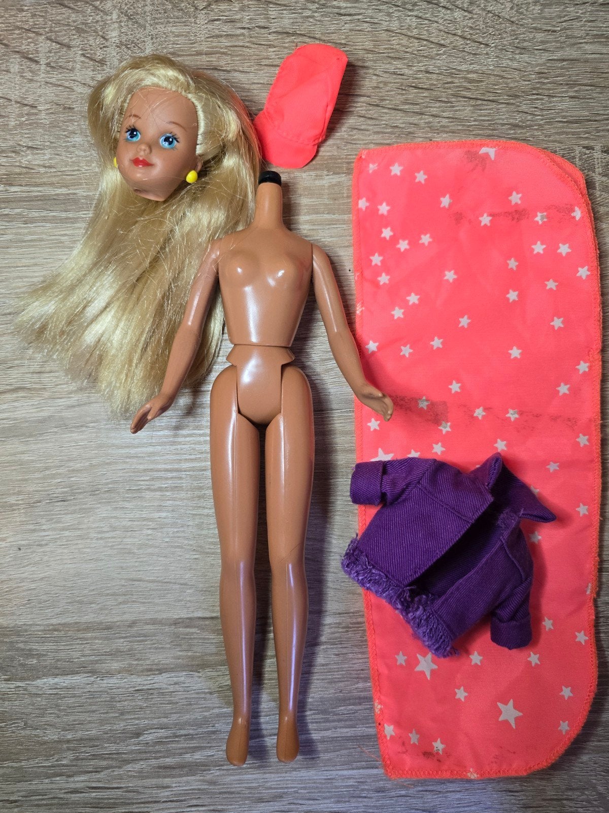 Barbie skipper camp defect, Ophalen of Verzenden, Pop