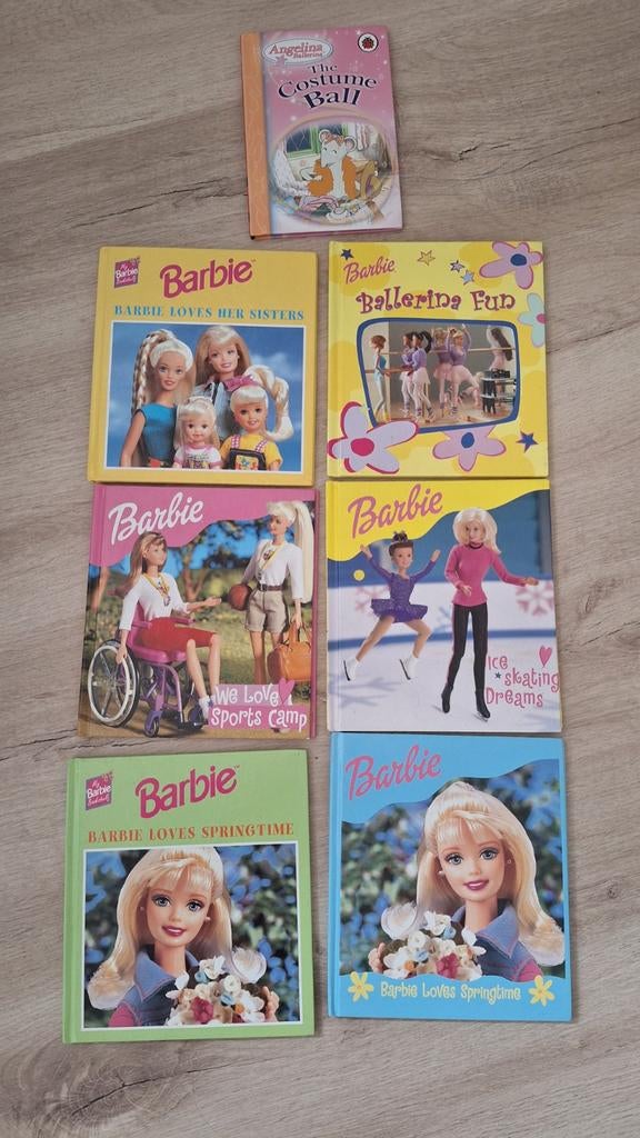 7 engelse leesboekjes oa Barbie, Ophalen of Verzenden, Gelezen