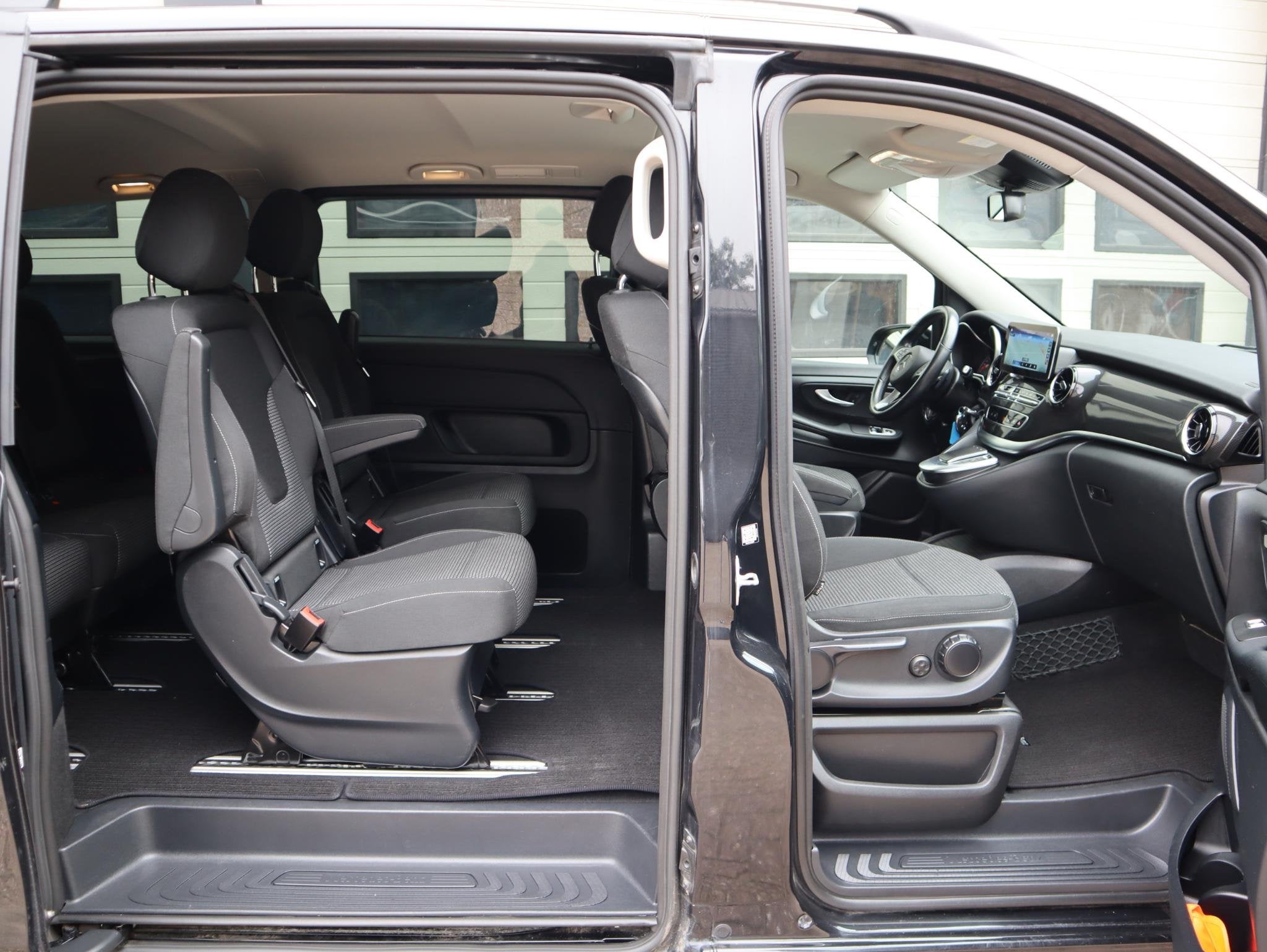 Mercedes-Benz EQV 300 90 kWh L2 -7 Pers. - 360 Camera incl., Auto's, Stof, Gebruikt, 2535 kg, 7 stoelen
