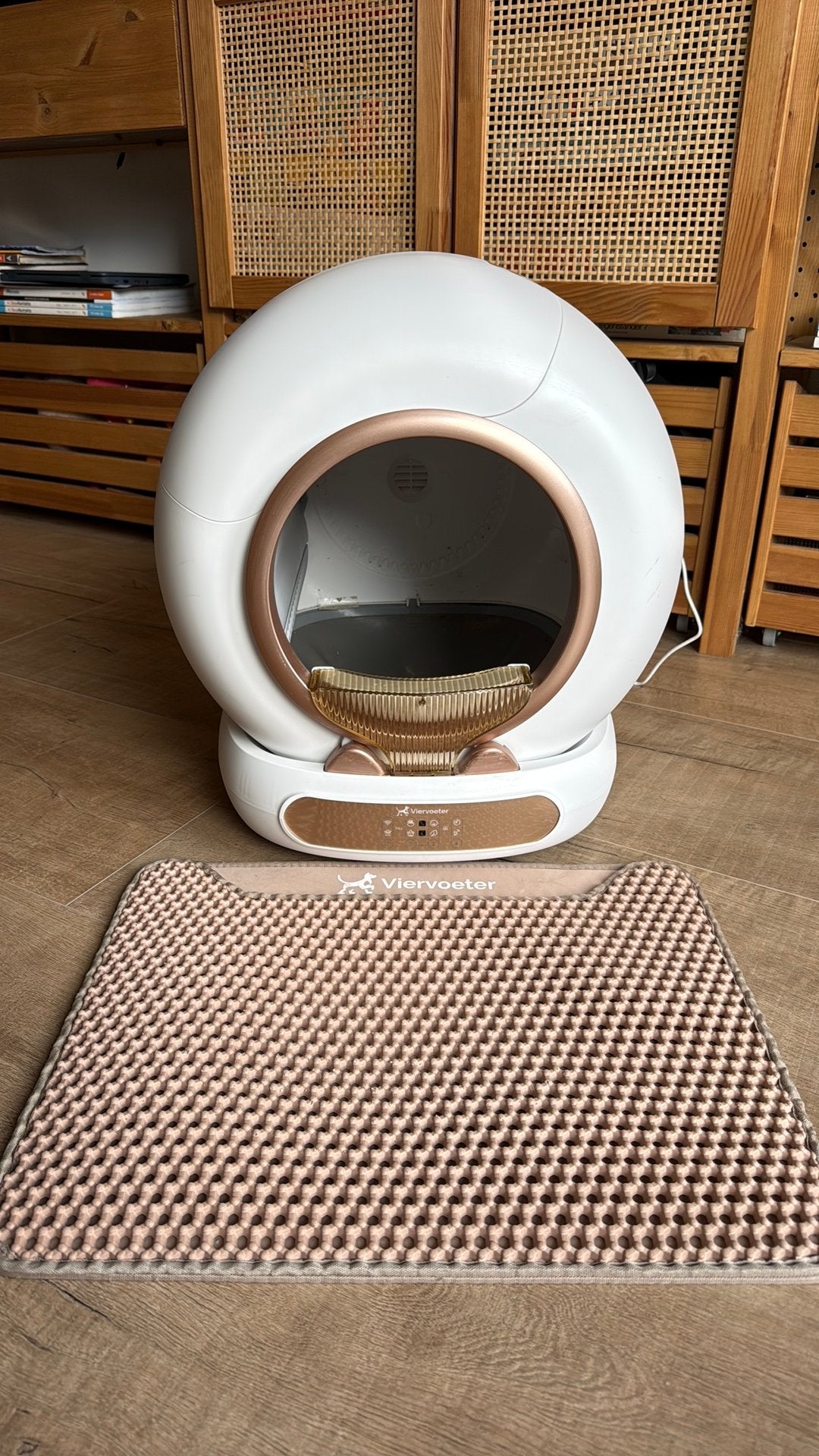 Viervoeter fresh 3 automatische kattenbak met drinkfontein, Ophalen, Zelfreinigend, Zo goed als nieuw, Open