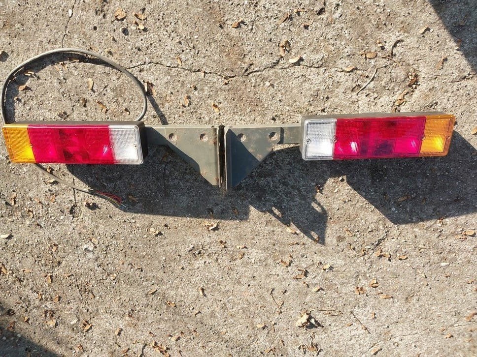 Volvo achterlichten (24volt) - NOS nieuw, Ophalen of Verzenden, Nieuw, Volvo