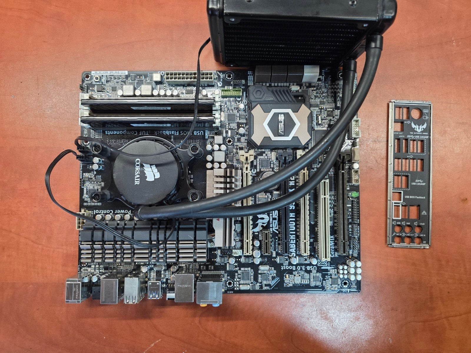 Sabertooth 990FX R2.0/Amd FX8350 Met 8 Cores /16GB, Computers en Software, DDR3, Ophalen of Verzenden, E-ATX, AMD