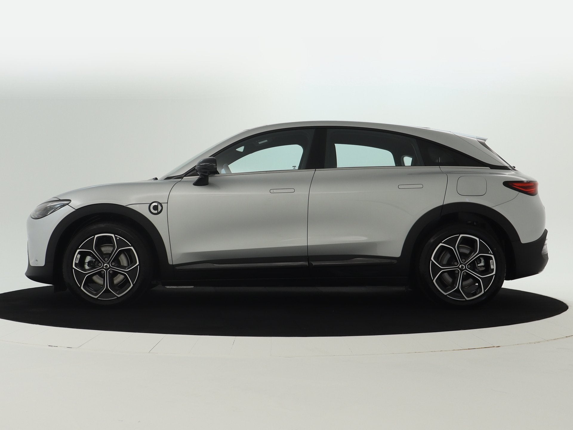 Smart #3 Pro 49 kWh | Dodehoekdetectie | Apple CarPlay/Andro, Auto's, Smart, Automaat, 1780 kg, Zwart, Leder en Stof