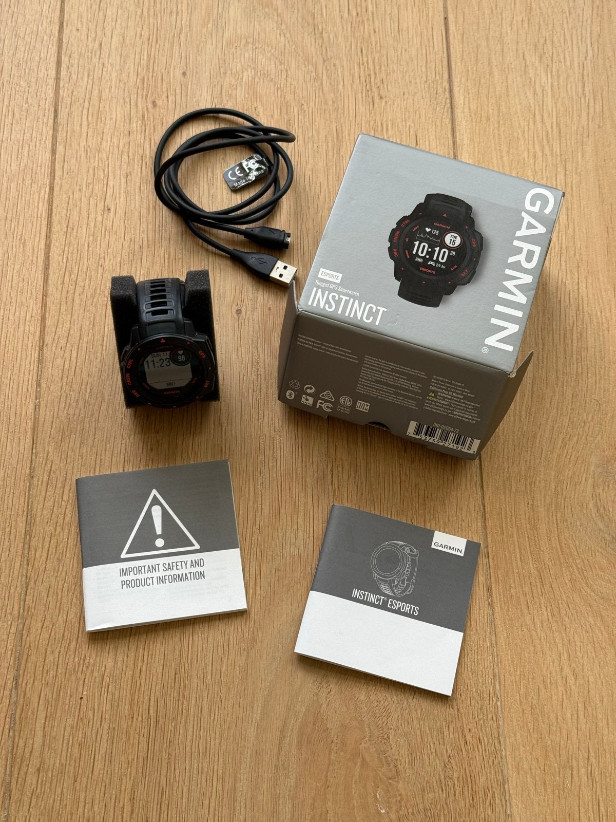 Garmin Instinct - Zo goed als nieuw, Afstand, Zwart, Ophalen of Verzenden, Zo goed als nieuw