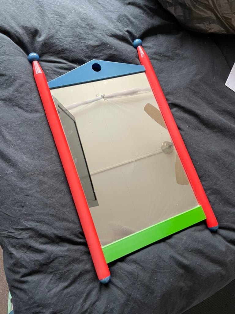 Gratis spiegel kinderkamer, Ophalen, Rechthoekig, Minder dan 50 cm